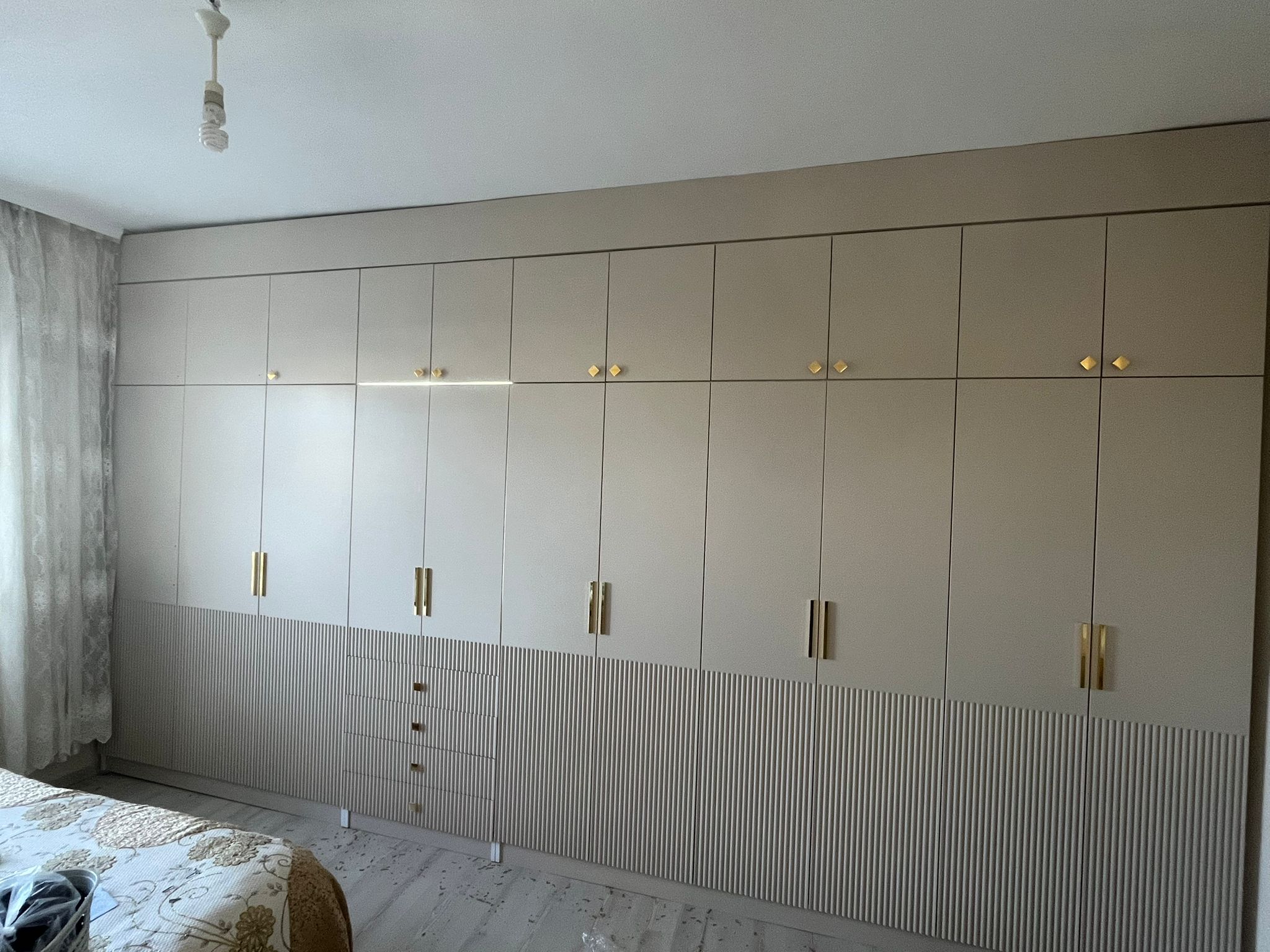 Mimarice Elbise Dolapları